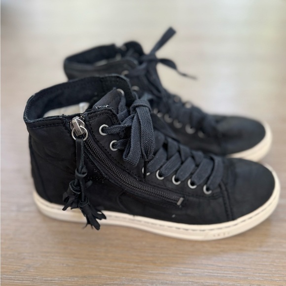 UGG Blaney women’s black hi top zip sneakers shoes bootie size 6 - Picture 1 of 8